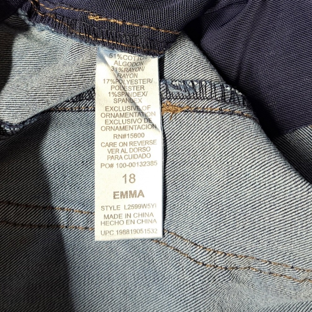 Wit & Wisdom Emma Wide Leg Crop JeansWomen 18 Dark Indigo Excellent Patch Pocket - Picture 3 of 11